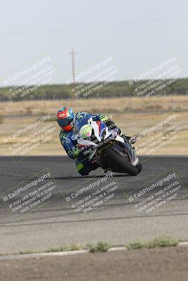 media/Sep-07-2024-Pacific Track Time (Sat) [[9bb89f5e83]]/A group/Phone Wall Paper 1000am/